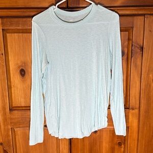 Aerie Real Soft Women’s Light Blue Long Sleeve Shirt